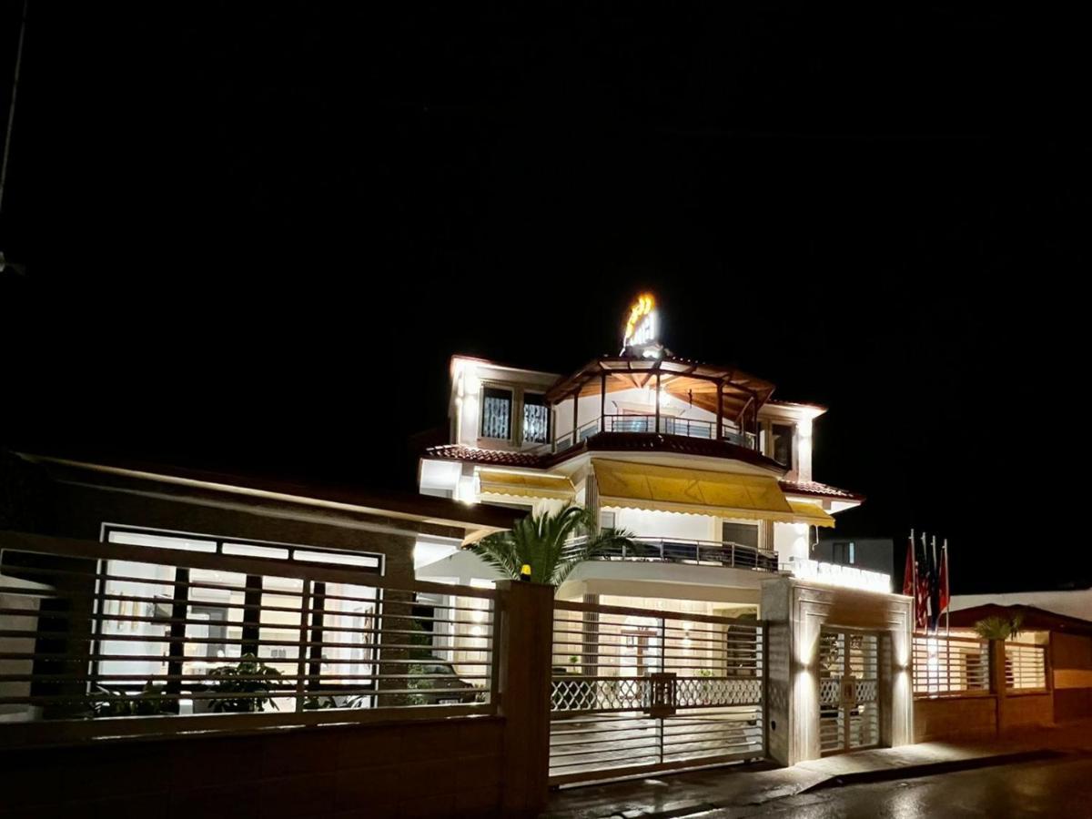 Hotel Mimani Berat Bagian luar foto